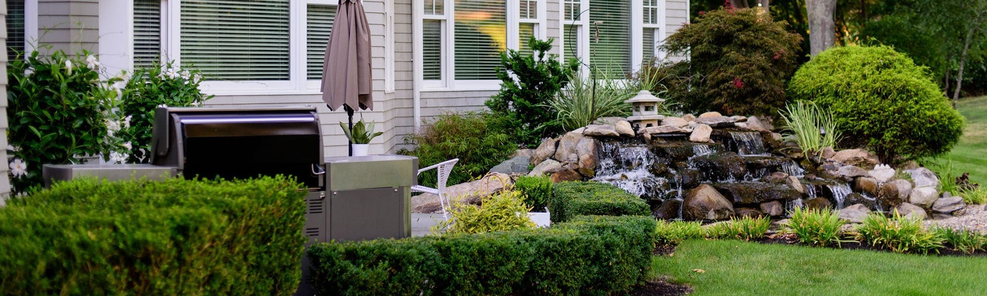 Green Lawn Pros Lawn Care, Hardscaping, Snow Removal North Shore